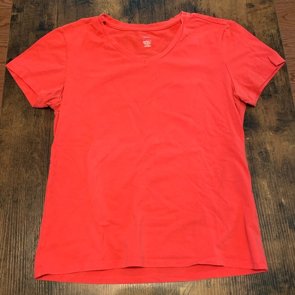 👍 Free with purchase! Hanes v-neck tee - Picture 2 of 2